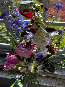 2025 - 6 WEEK FLOWER SUBSCRIPTION  - Local to Waterford Area